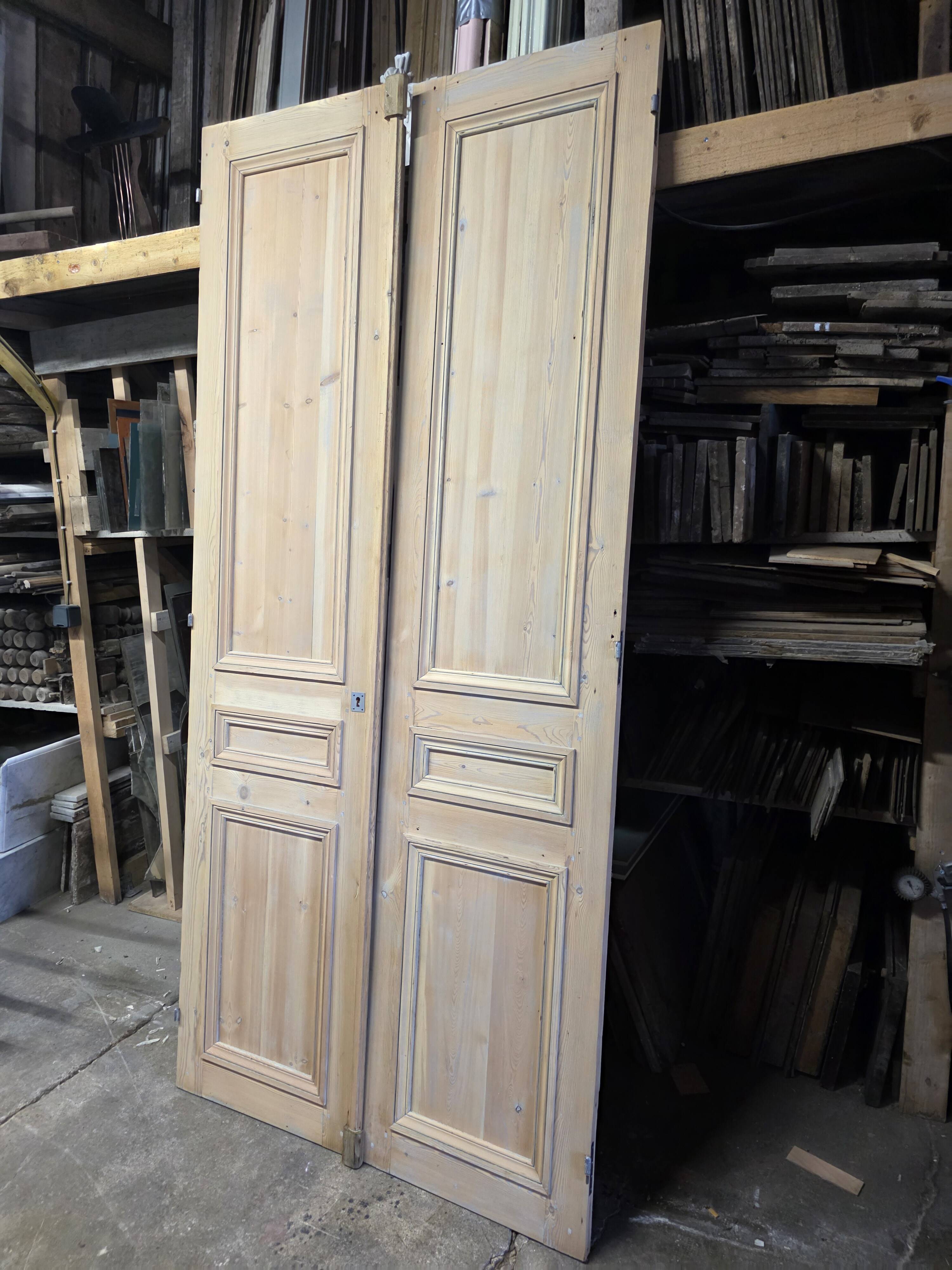 Pair of pine doors from the 19th century.