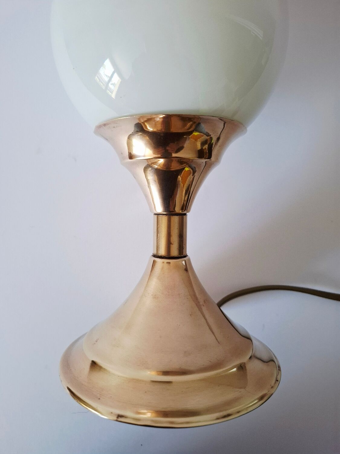 Vintage tulip base brass lamp