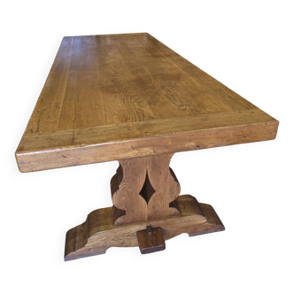 Oak farmhouse table