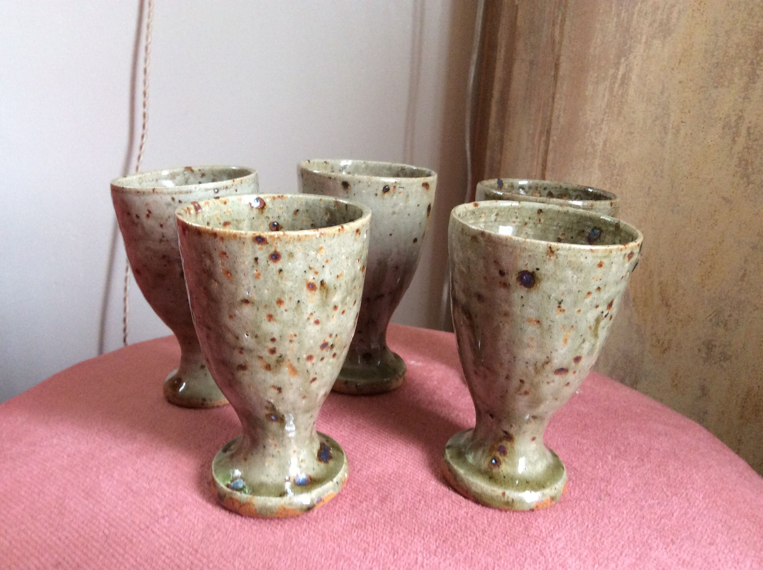 Set of 5 cups in sandstone
