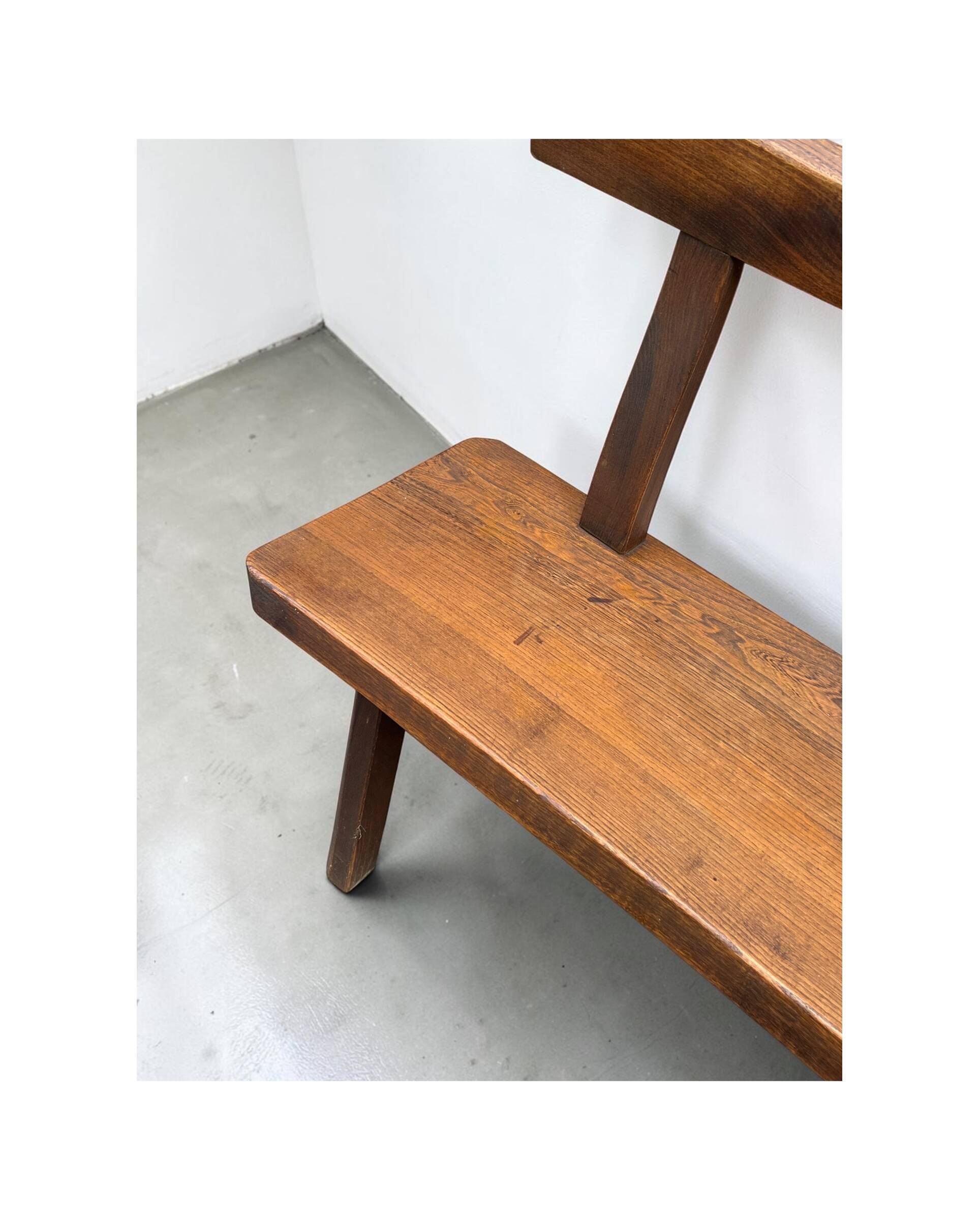 Brutalist bench made of solid elm by Olavi Hanninen, Aranjou edition 1950.