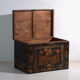 Coffre ancien peint en bois de pin – Chine, vers 1900
