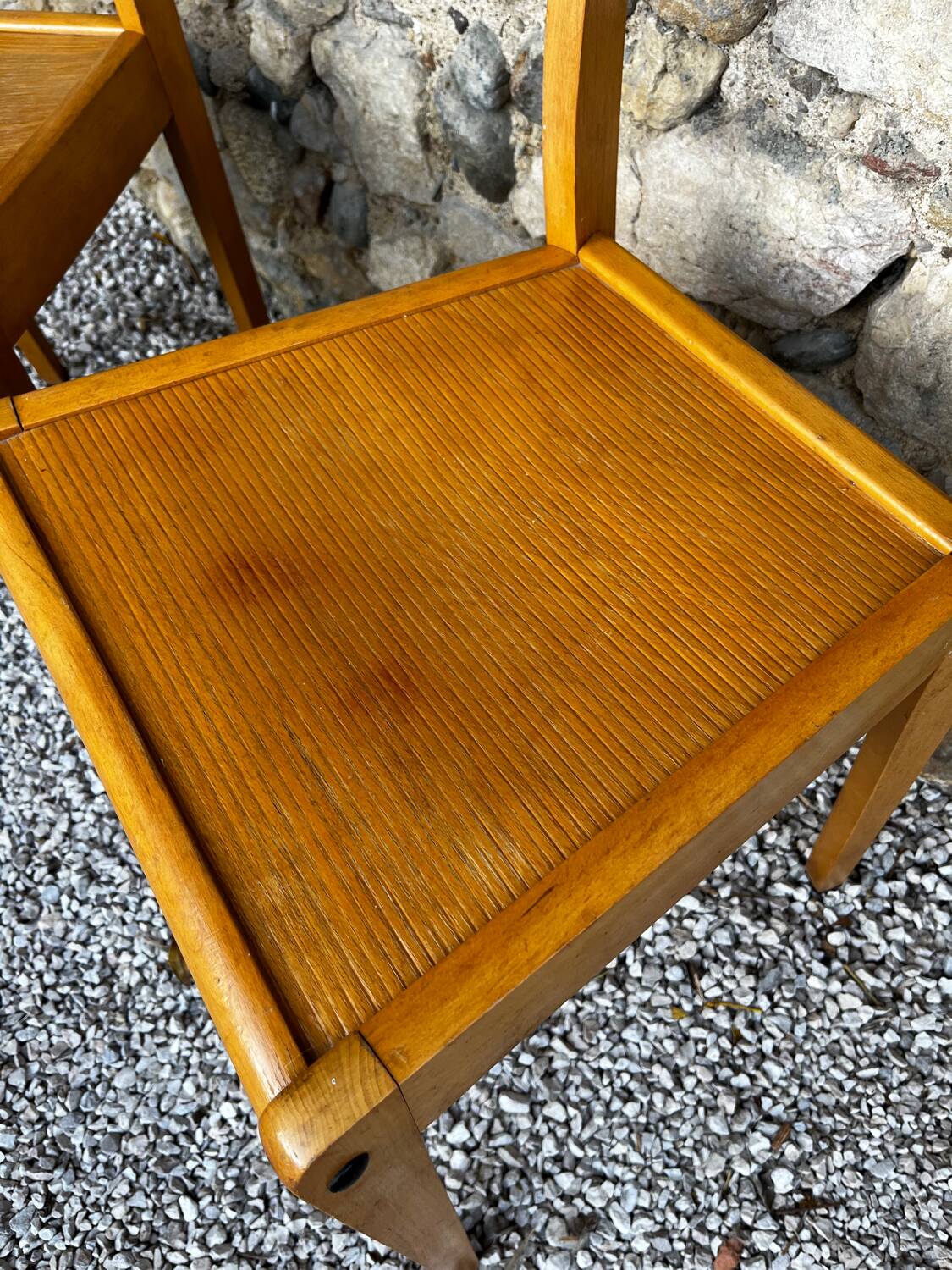 Pair of Stella chairs, Carola model