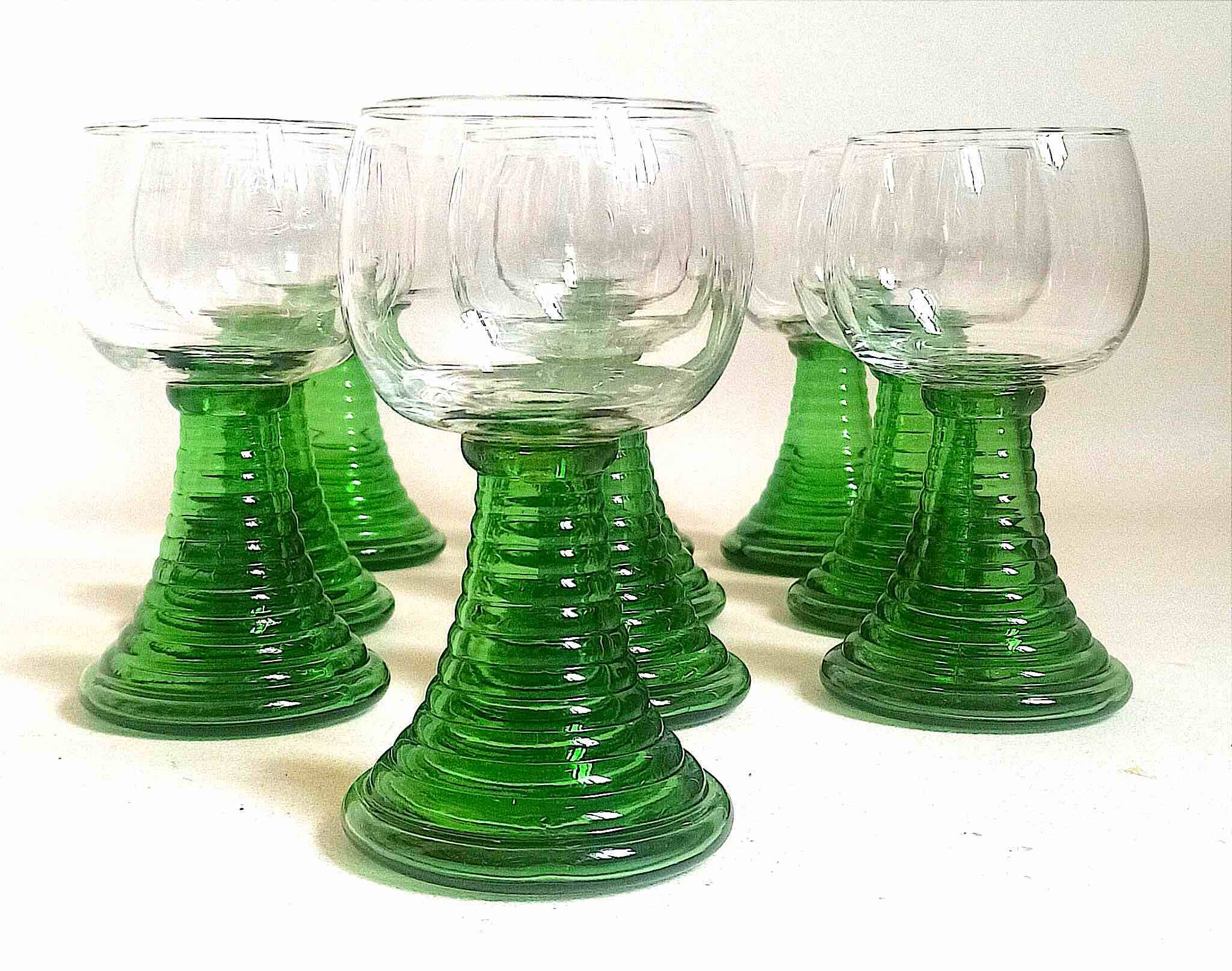 Set of 10 Alsatian Roemer glasses from the 1970s, height 16 cm.