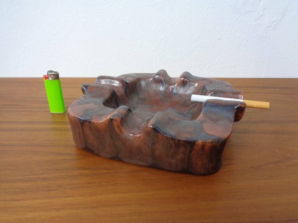 Brutalist ceramic ashtray, 1940s