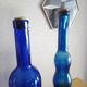 Trio de bouteilles bleues