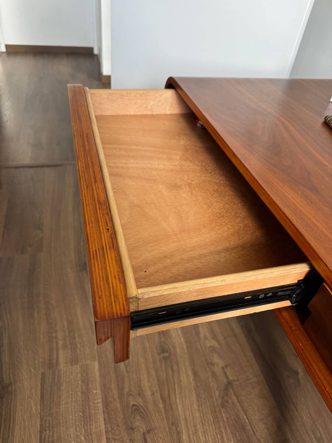 Miliboo Bjorg desk