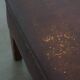 Ottoman vintage en cuir de mouton