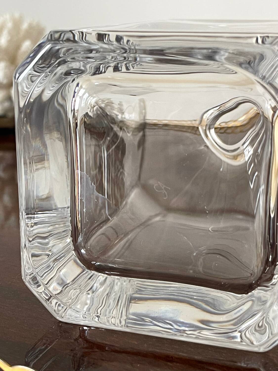 Crystal carafe and 4 glasses Daum France.