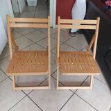 Folding chair in natural beech