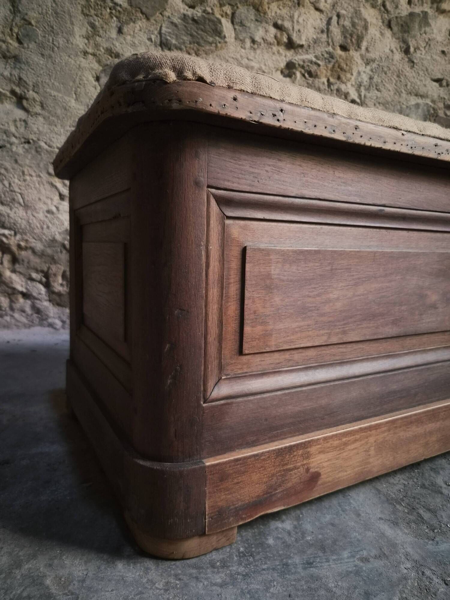 Antique French oak storage bench / blanket box, 1800–1850