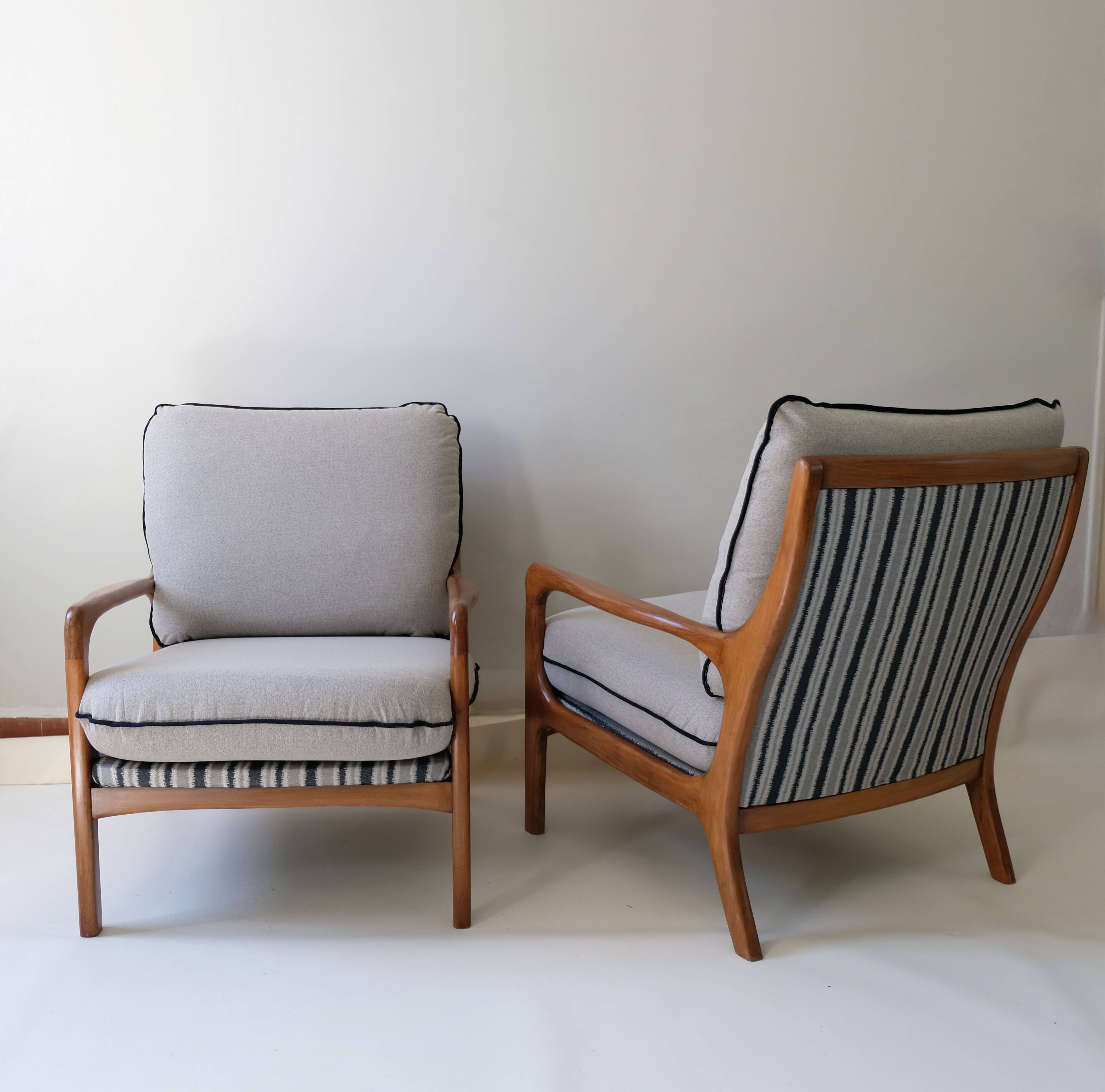 Pair of armchairs