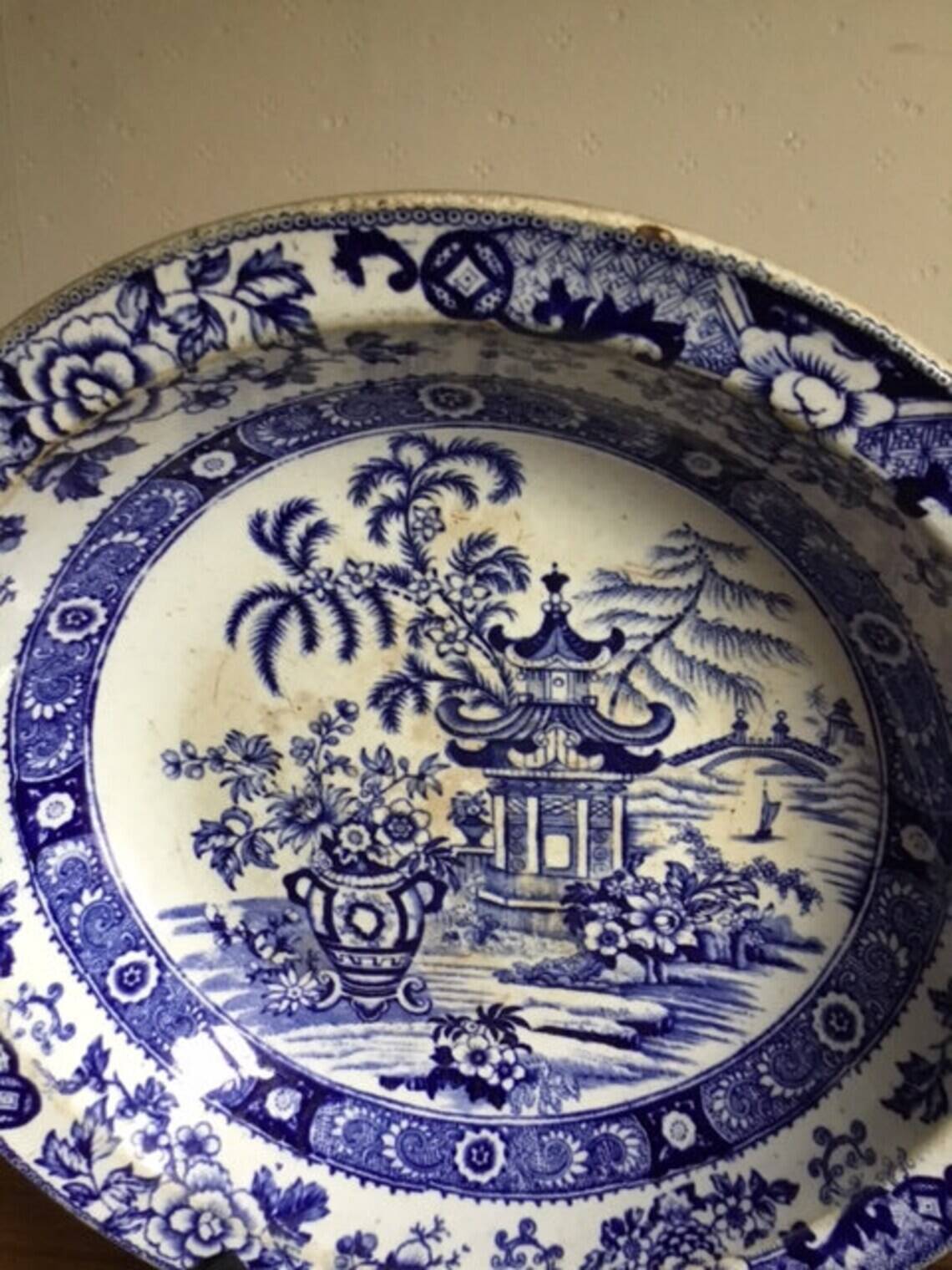 Old hollow dish, Terre de Fer earthenware dish (Creil and Montereau), Japanese pagoda model