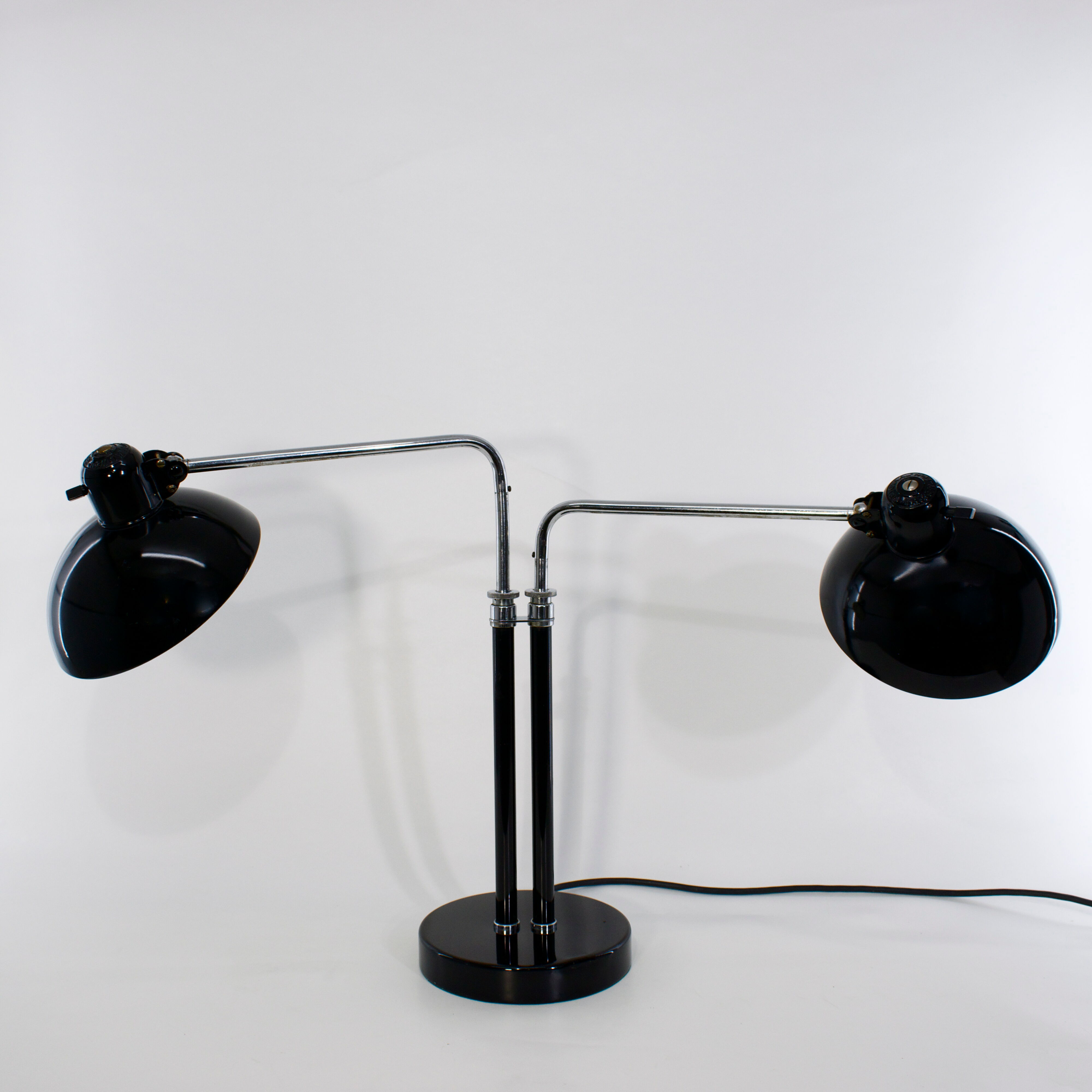 Double desk lamp, Bauhaus, by Christian Dell, model 6660 Super, original edition Kaiser Idel