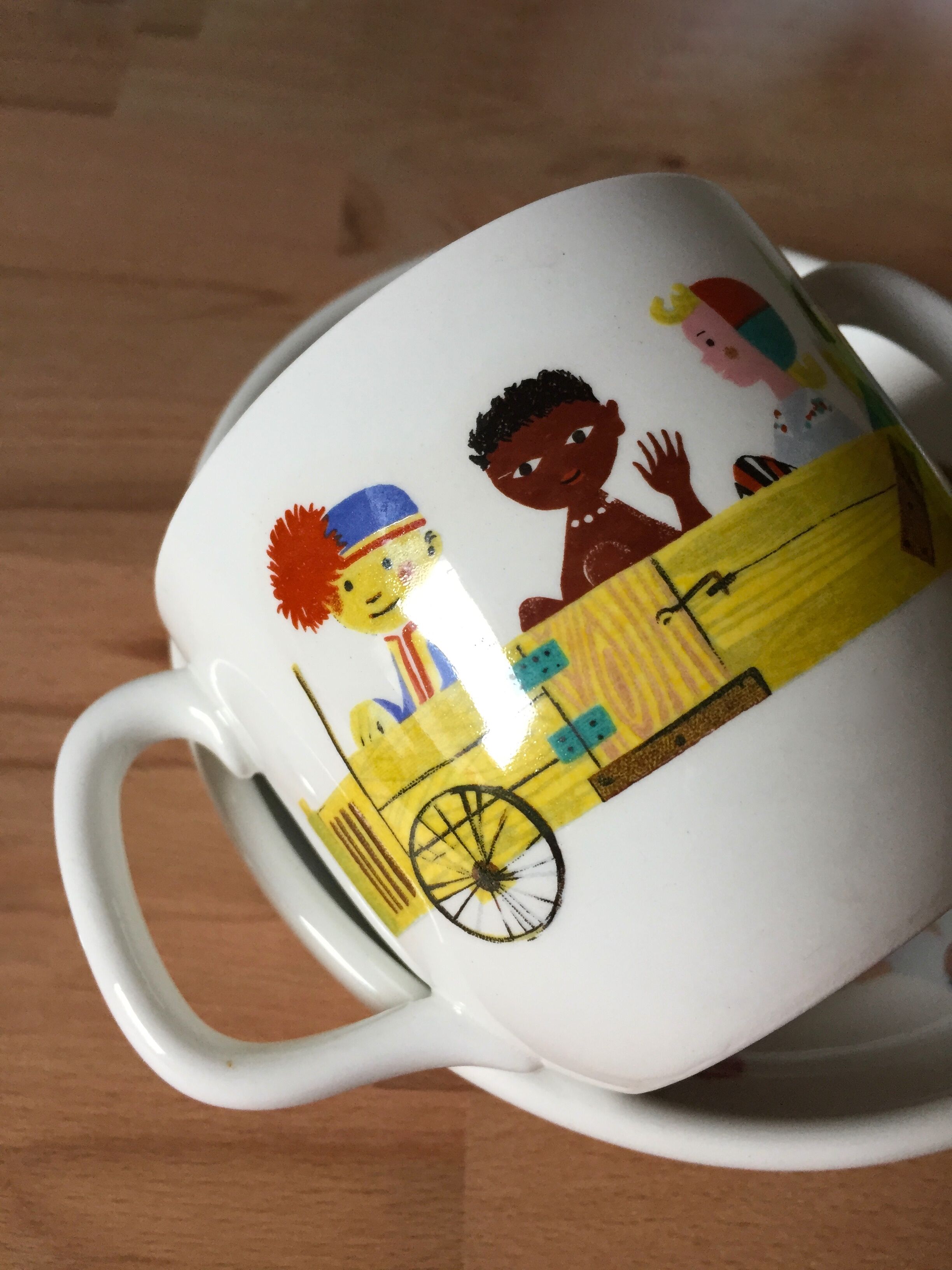 Children's dishes or birth gift Plate and bowl Utan gränser gustavsberg vintage design scan