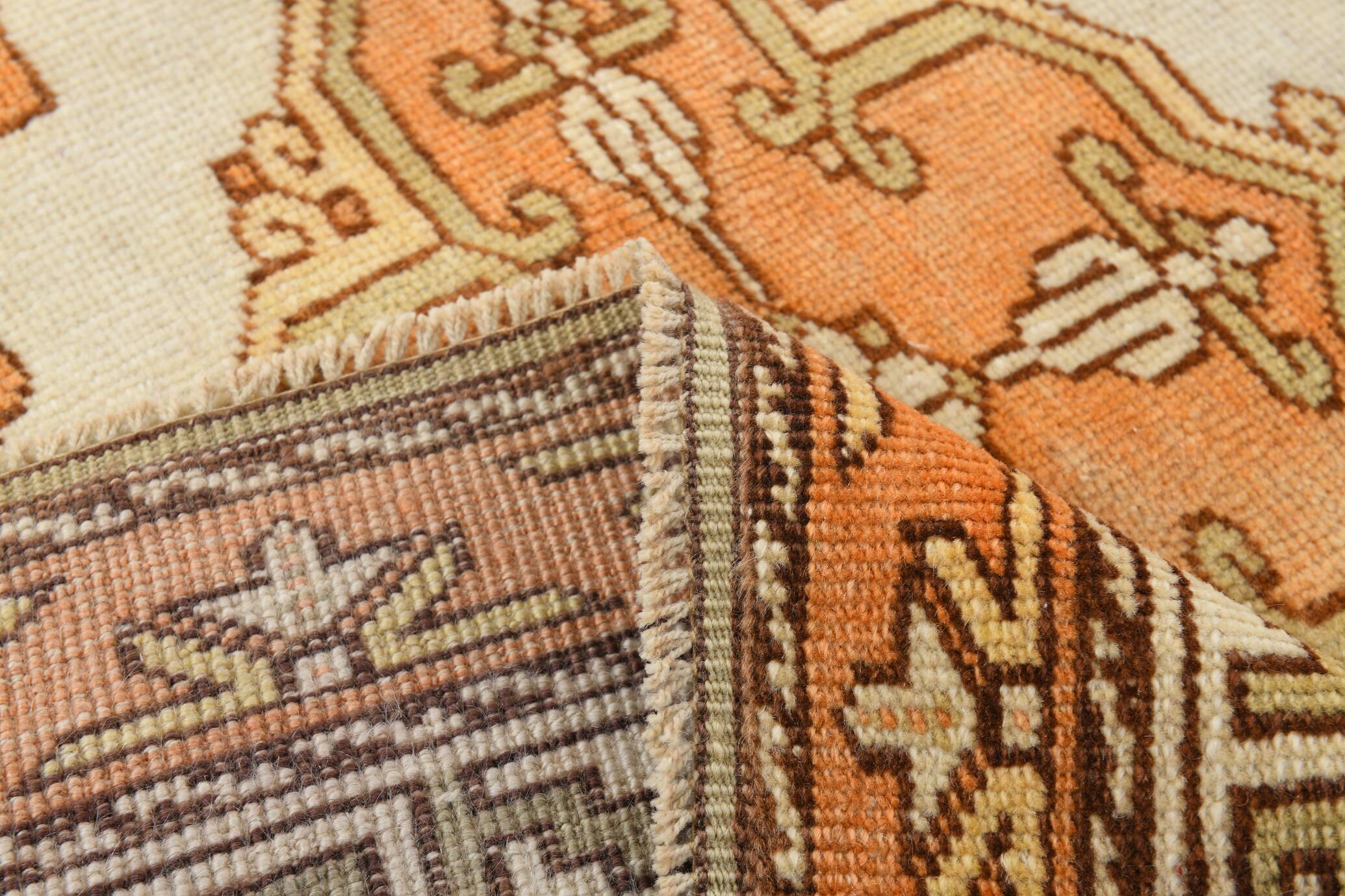 Vintage Peach & Salmon Classic Persian Rug, 240x278Cm