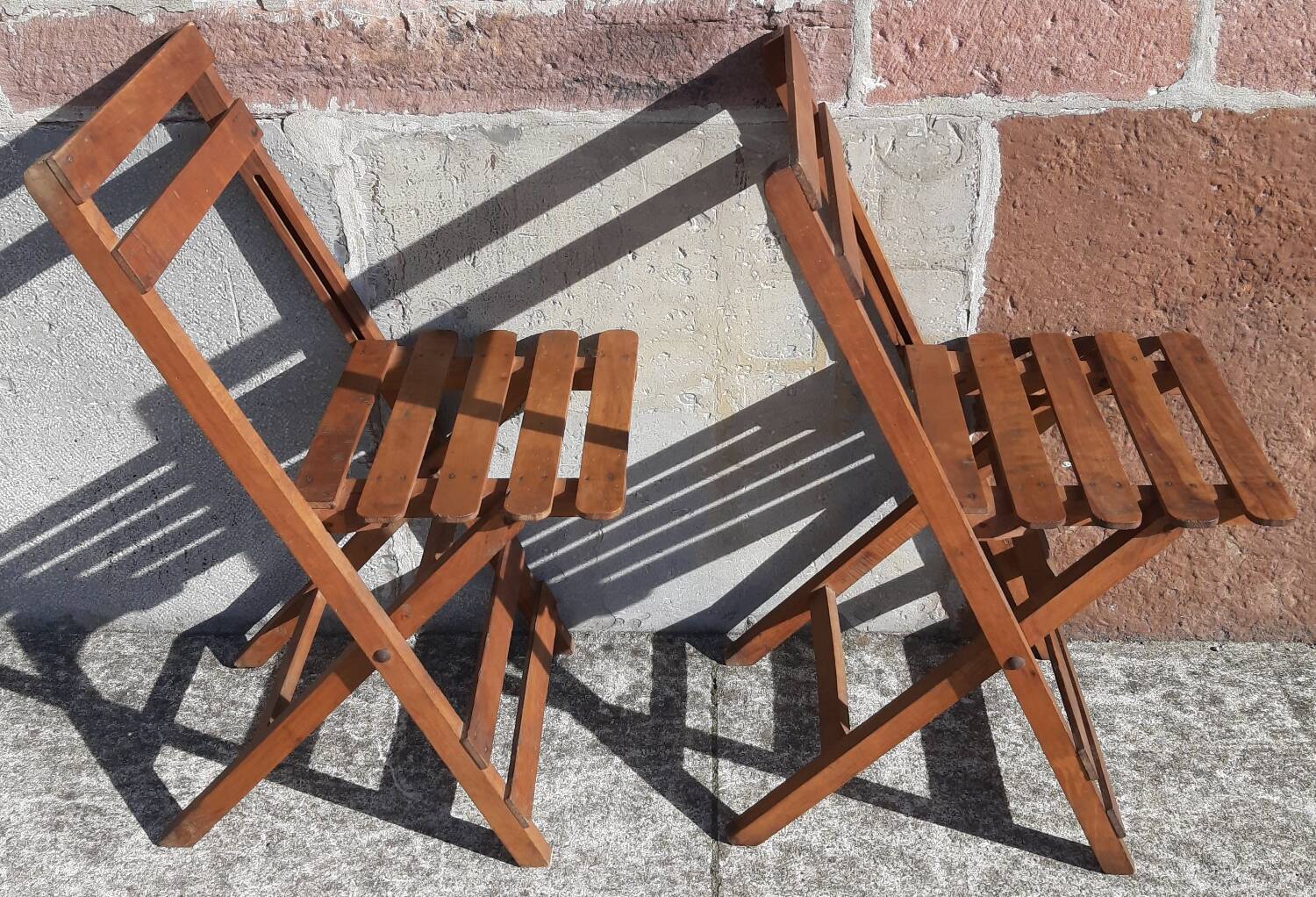 Chaises en bois pliables années 50