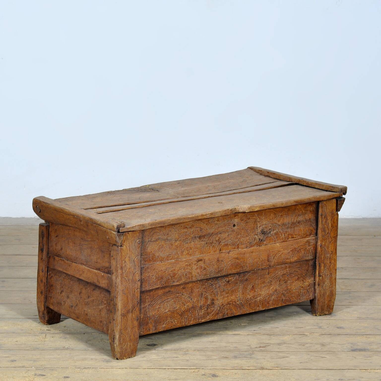 Antique shepherd's chest, 1850s