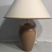 Lampe corps céramique beige abat-jour crème vintage