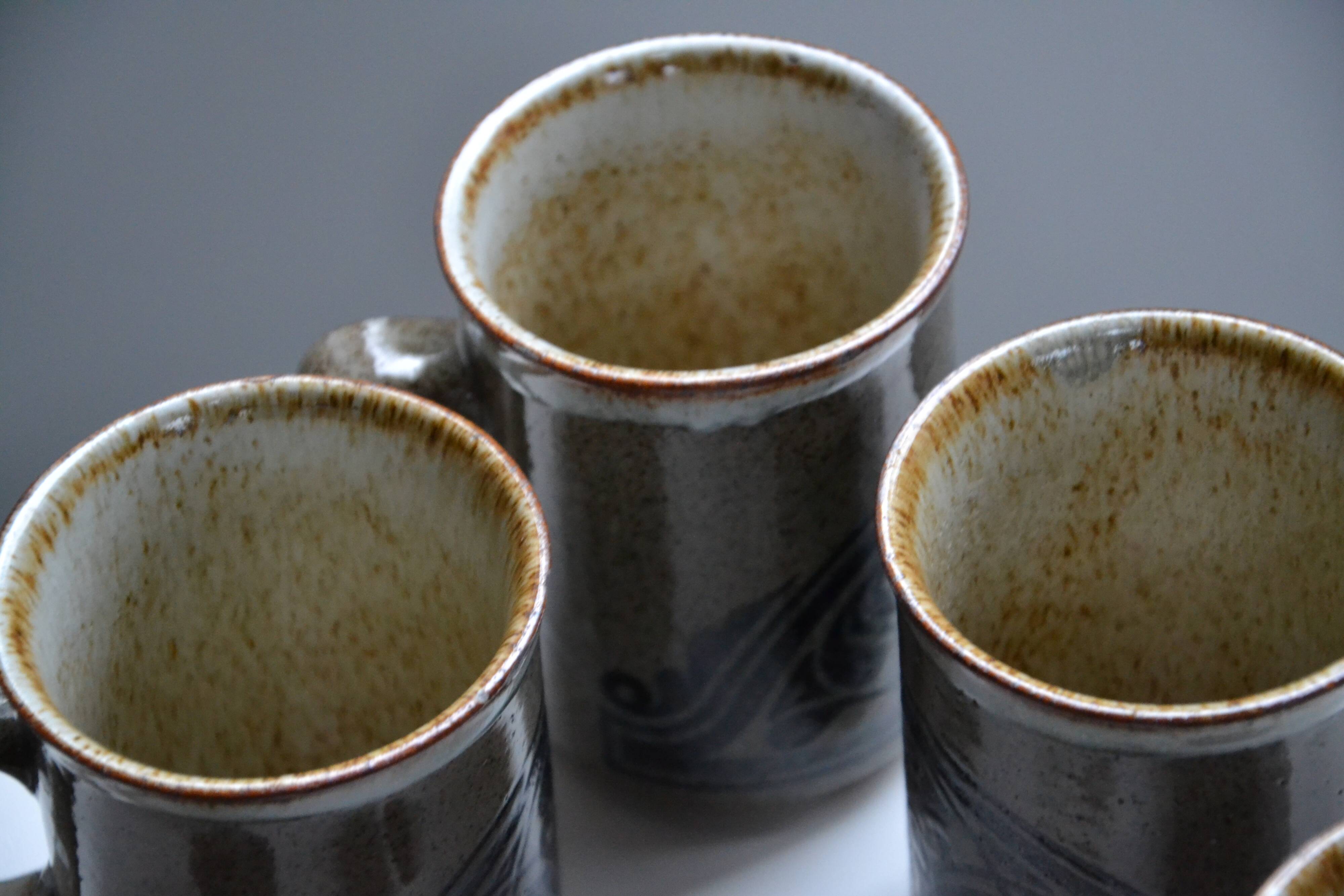 6 Scottish ceramic stoneware mugs