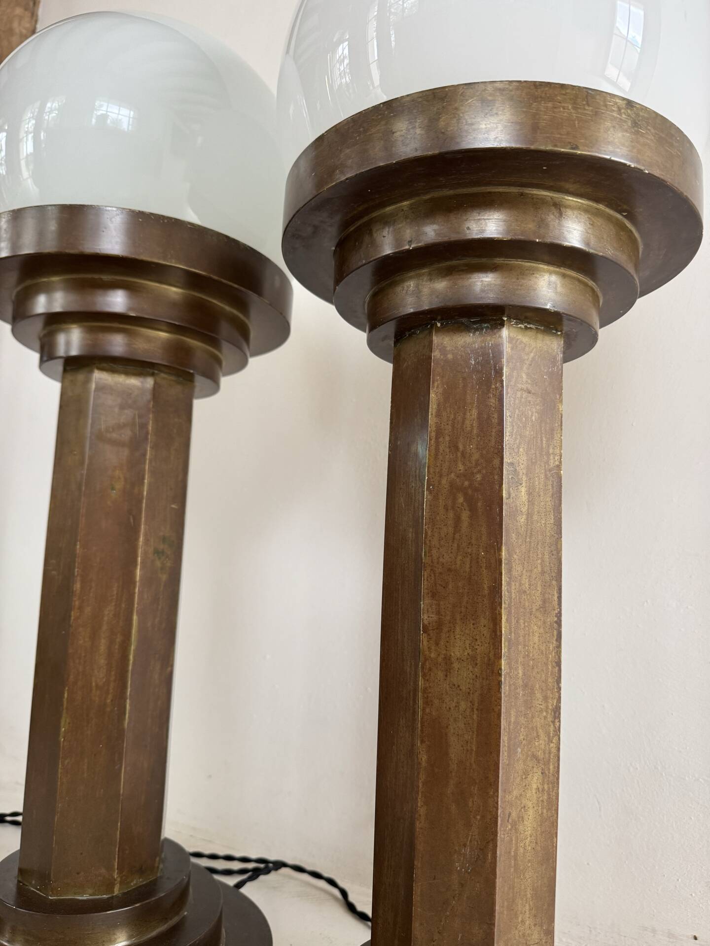 Lampes colonnes bronze Art Déco