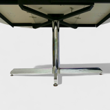 "Pelikan" table by Florence Knoll for Roche Bobois - extendable model