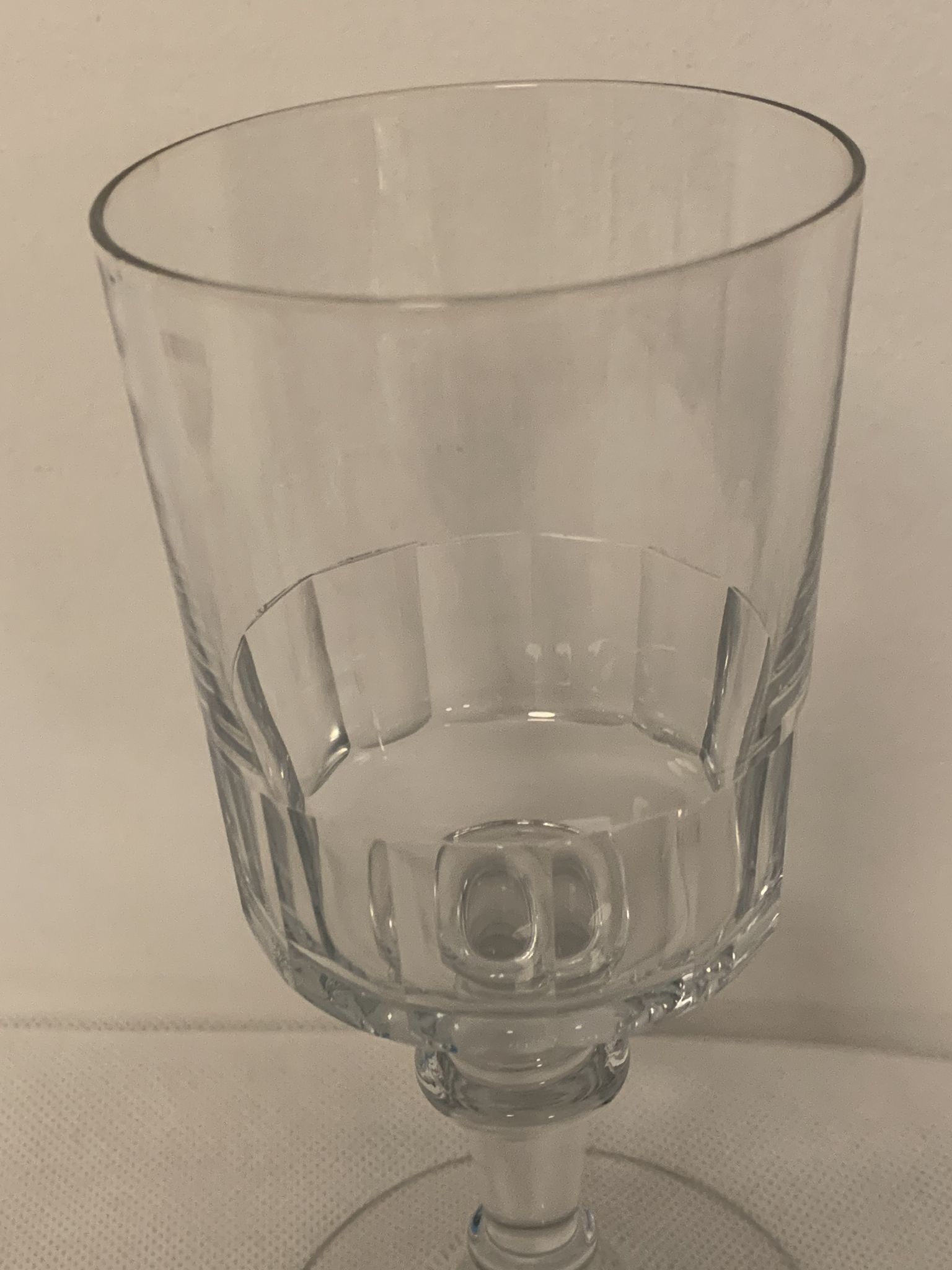 Set of 4 glasses and 1 carafe model Mirabeau early twentieth century