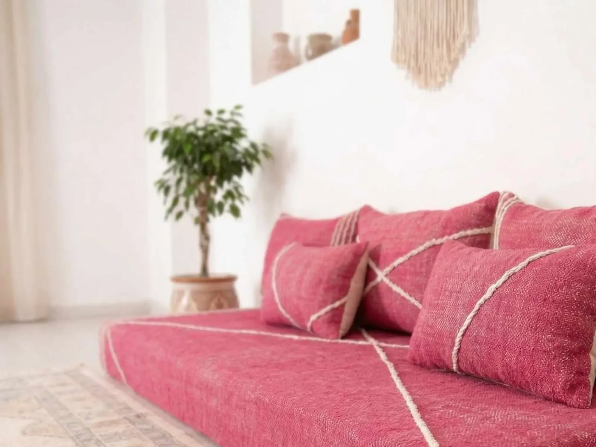 Moroccan cotton pink rug for the floor.