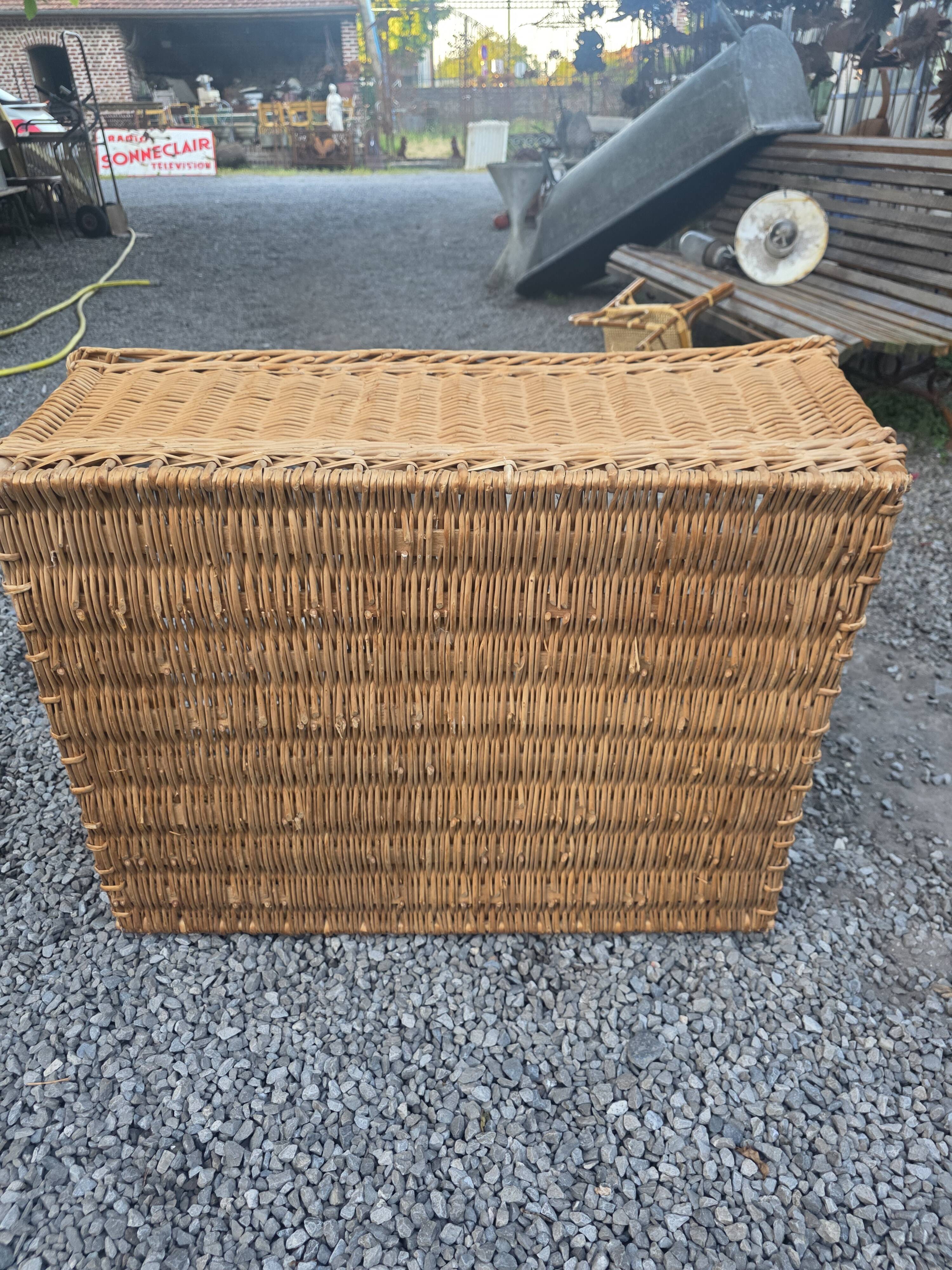 Panier en osier grand modèle
