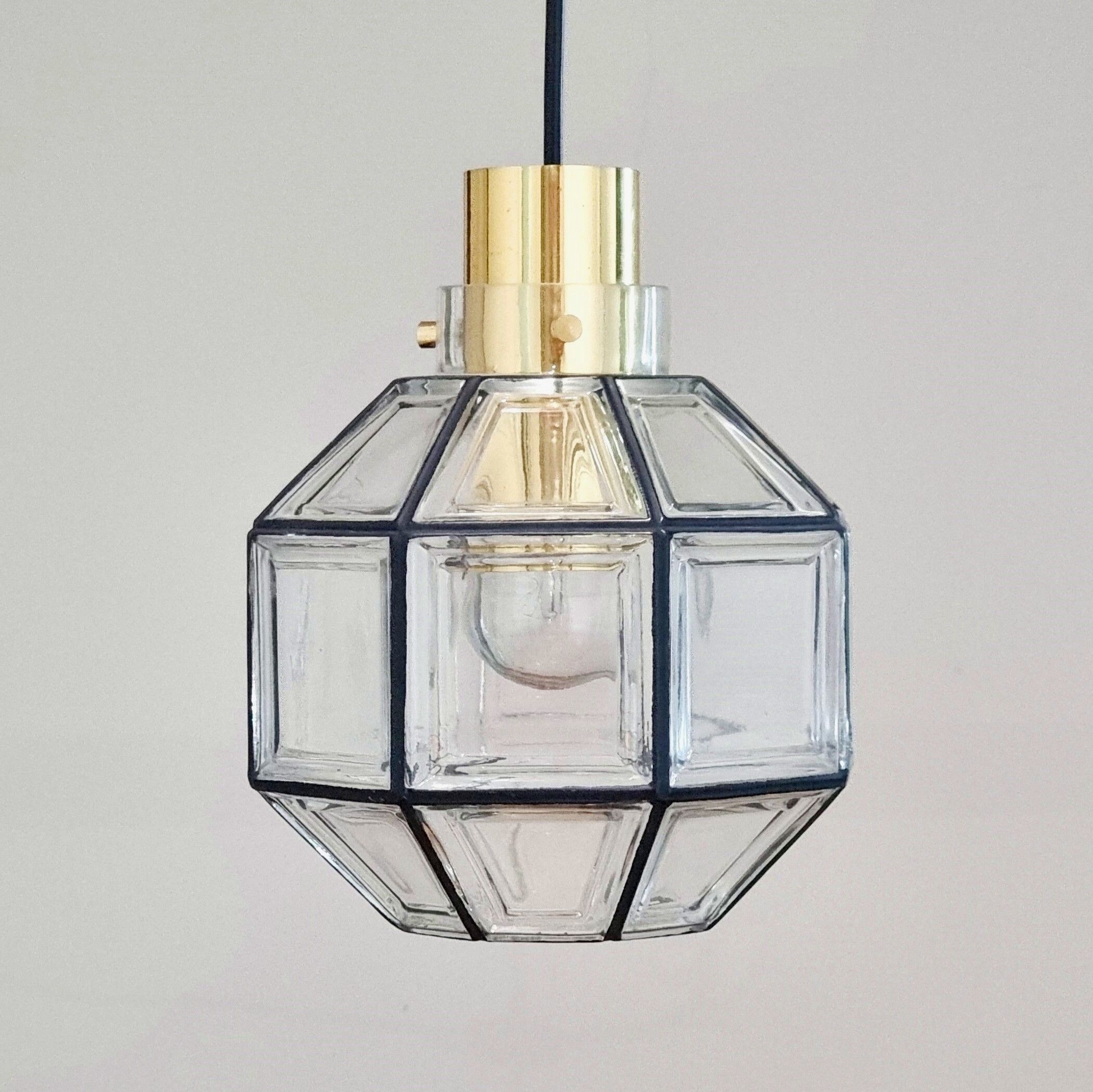 Suspension en verre du milieu du siècle