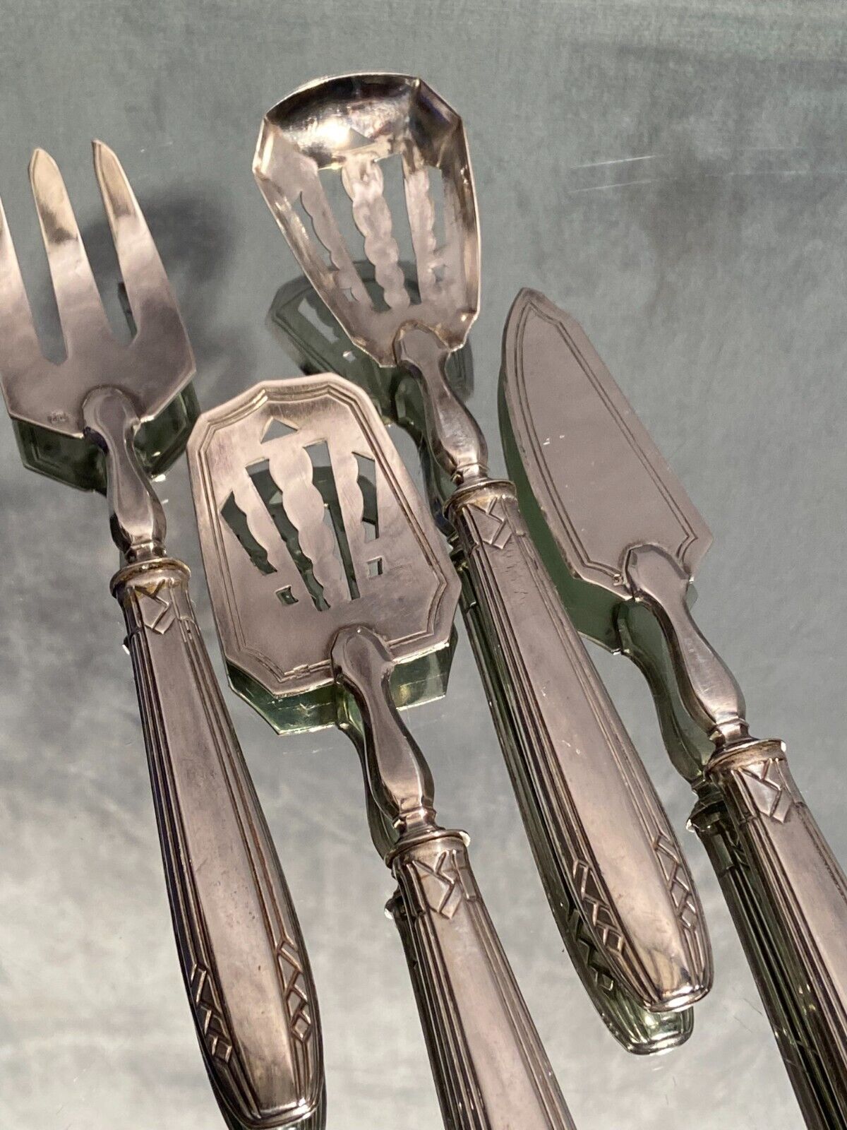 Confectionery service hors d'oeuvres sprinkler silver metal design Vintage