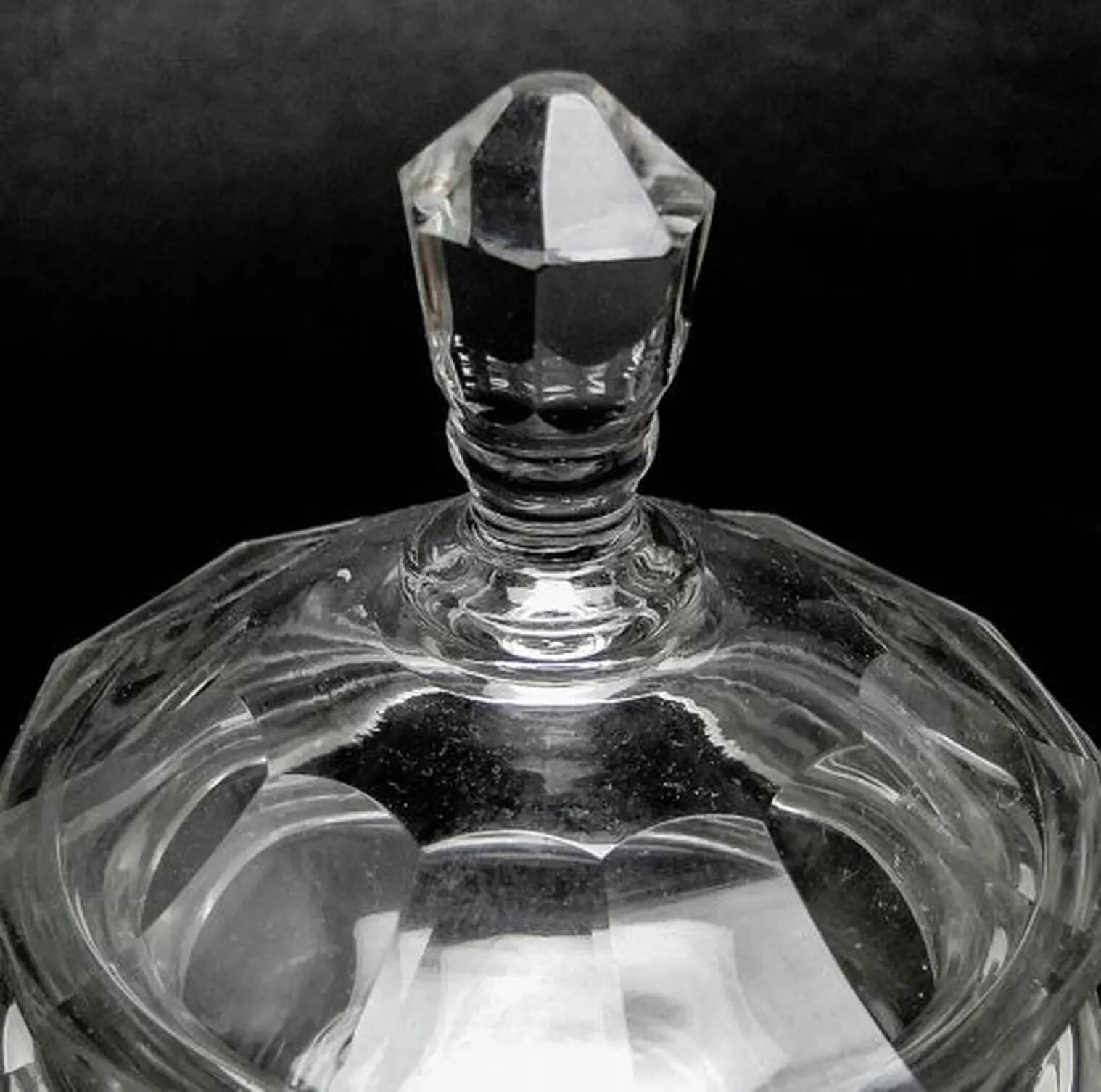 Art Deco bonbonniere, crystal, Moser, Czechoslovakia, 1930s