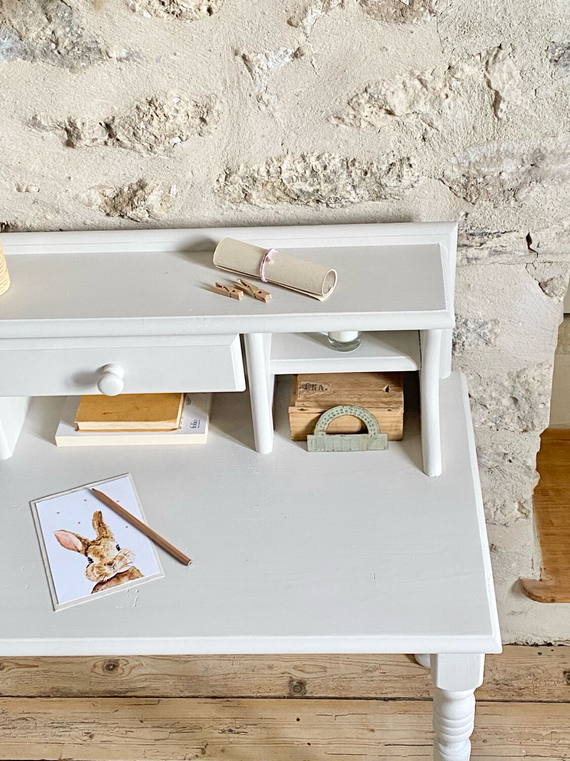 Child's desk