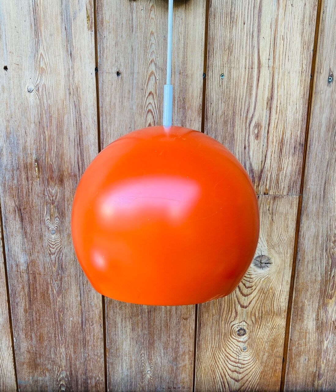 Suspension Eyeball orange vintage années 70