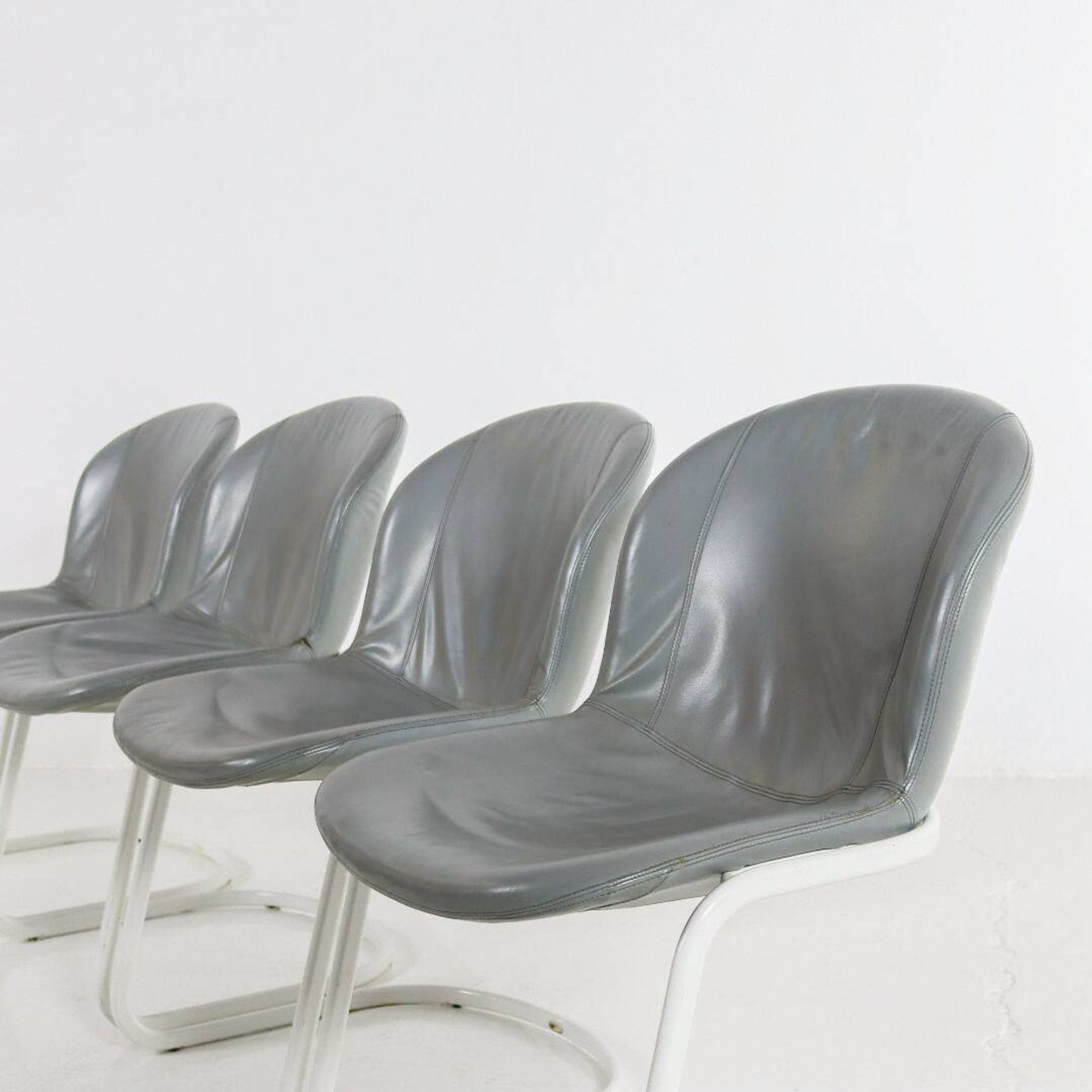 Ensemble de 4 chaises de salle à manger par Gastone Rinaldi pour Thema Italie