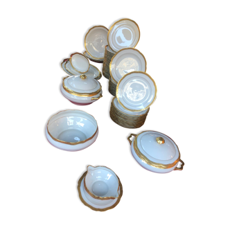 White Limoges porcelain table service and gold leaf inlays Chapus Frères