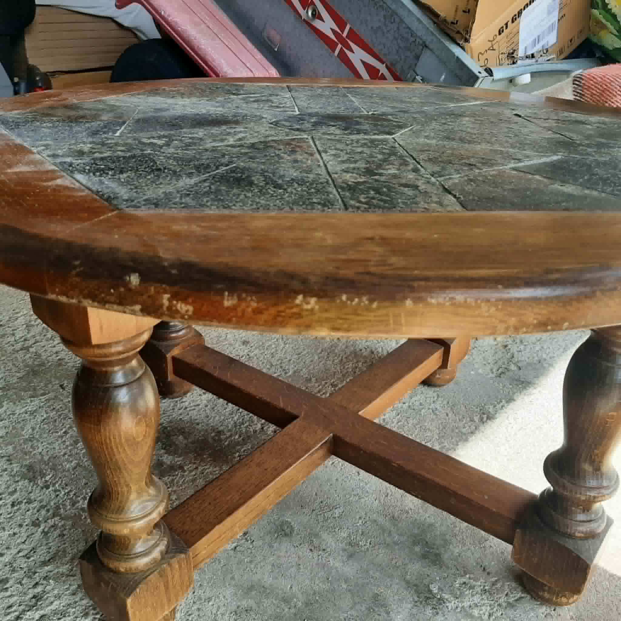 Round coffee table in solid oak and slate / signed Motard