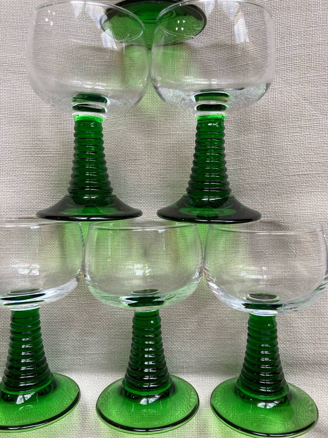 Verres à vin blanc Roemer pied vert