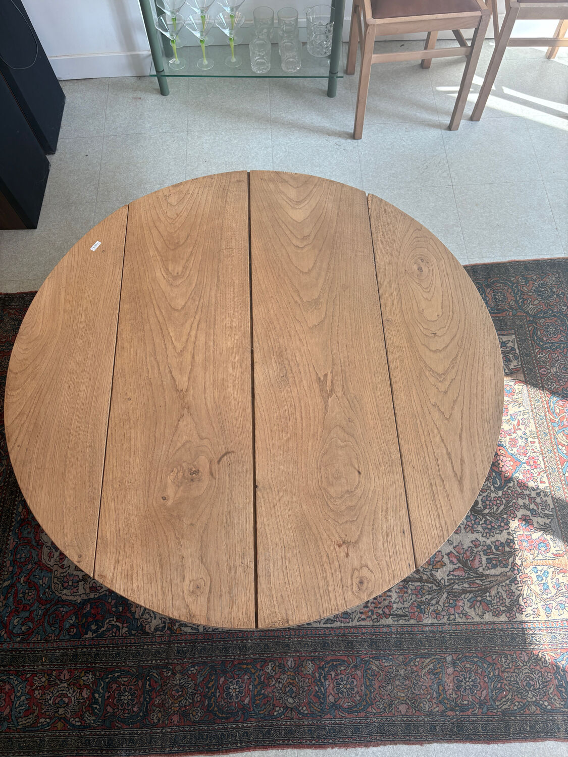 Table basse ronde aerogommée en chêne massif