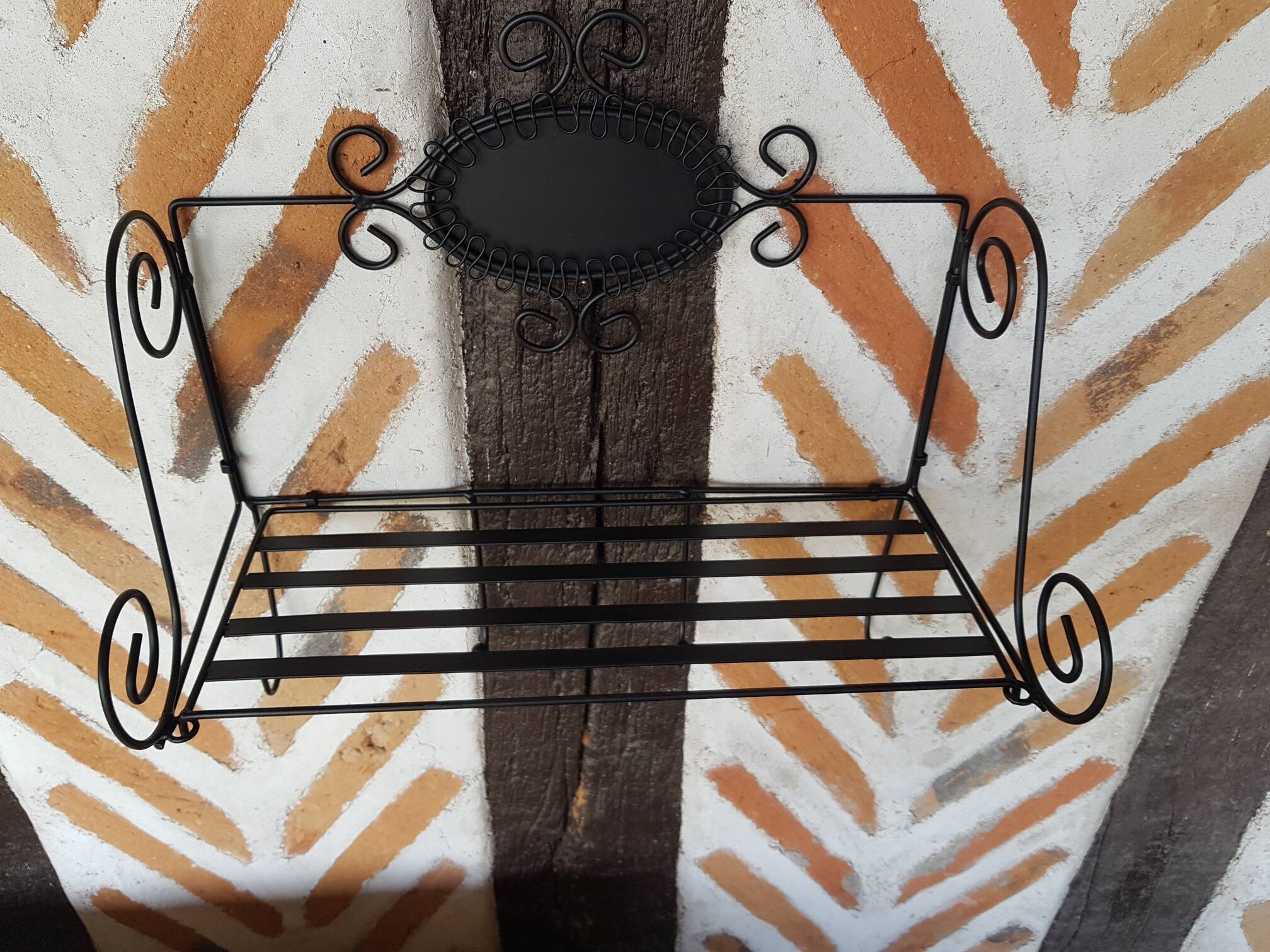 Étagère murale métal noir