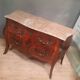 Commode à marquetterie de fleurs style Louis XV