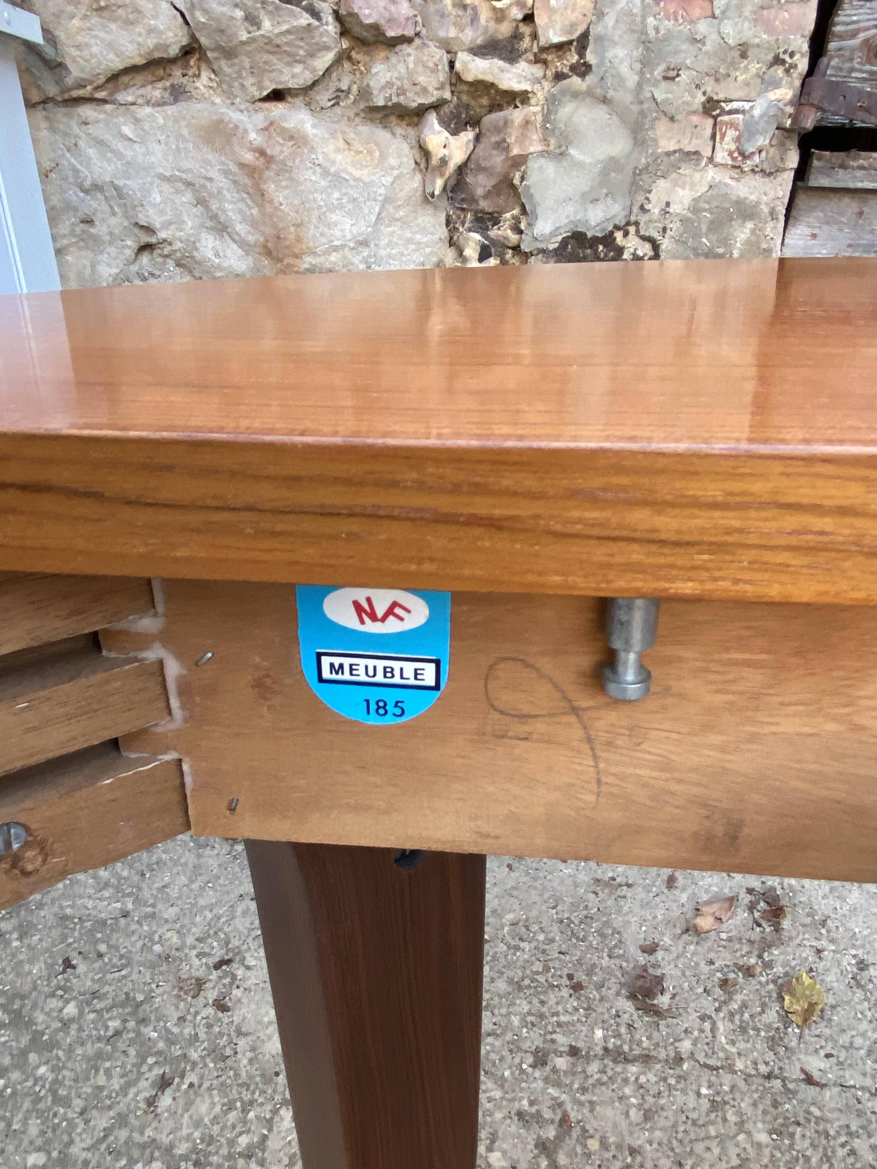 Scandinavian extendable round table in teak dia 116cm an60