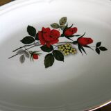 2 dishes from Moulin des Loups, "Carmen" model, in very good condition