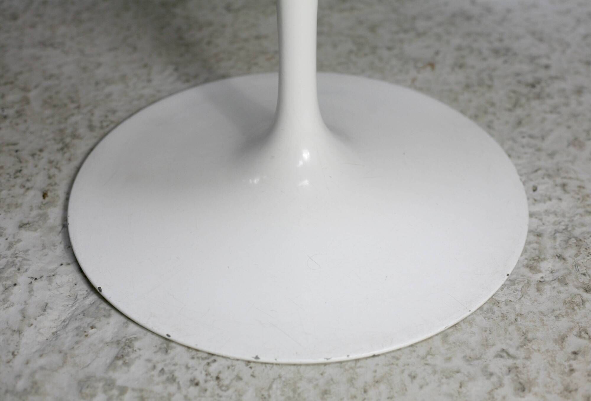 Swivel tulip armchair by Eero Saarinen, Knoll International, circa 1960