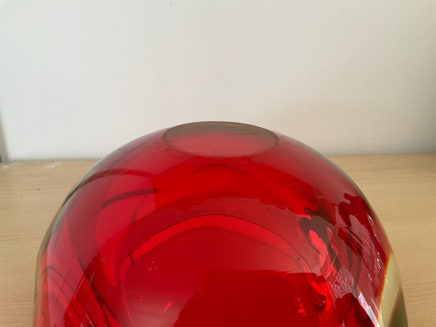 Two-tone Murano glass pocket emptier from the 70s