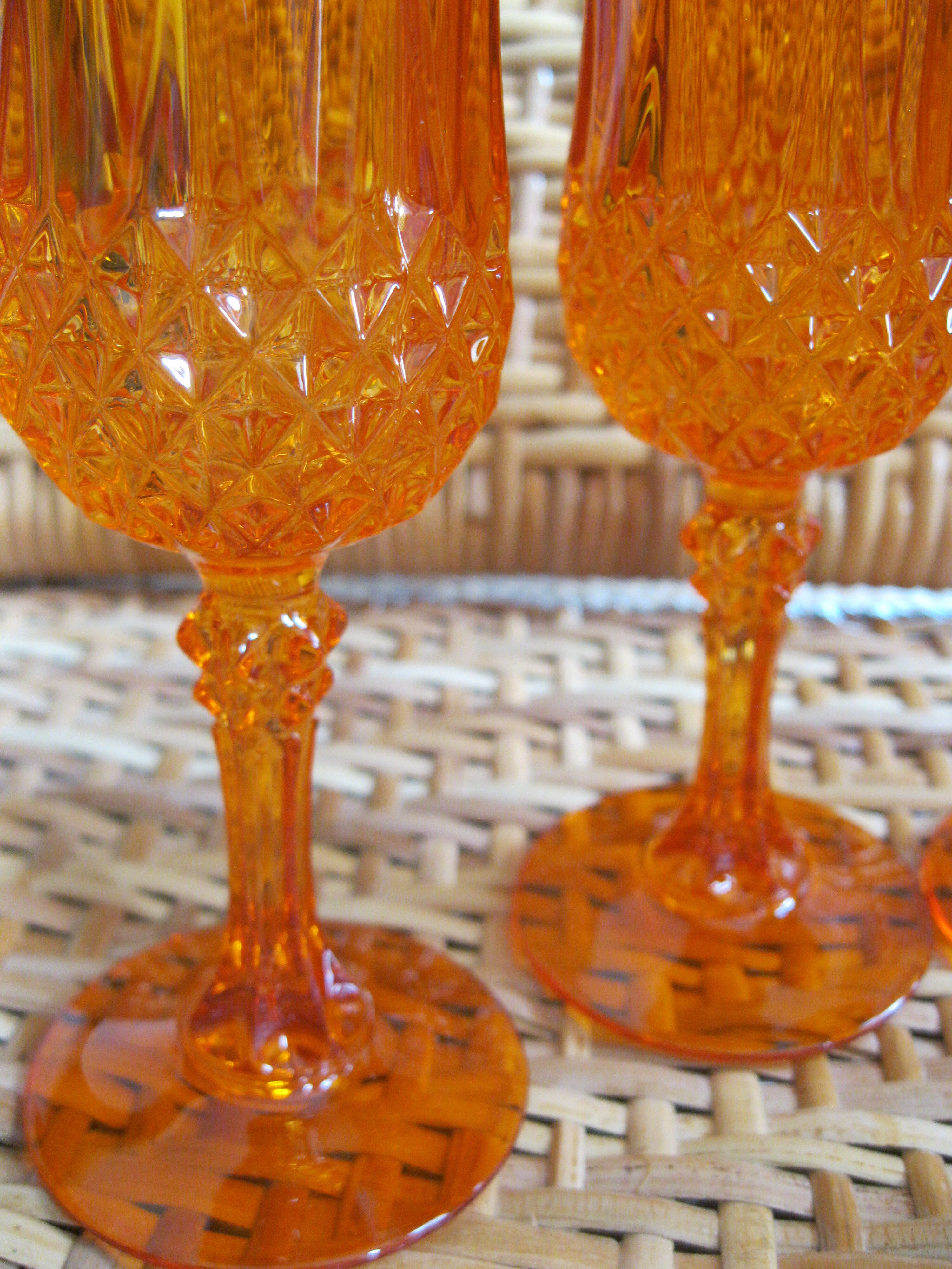 Verres flûtes à champagne cristal orange
