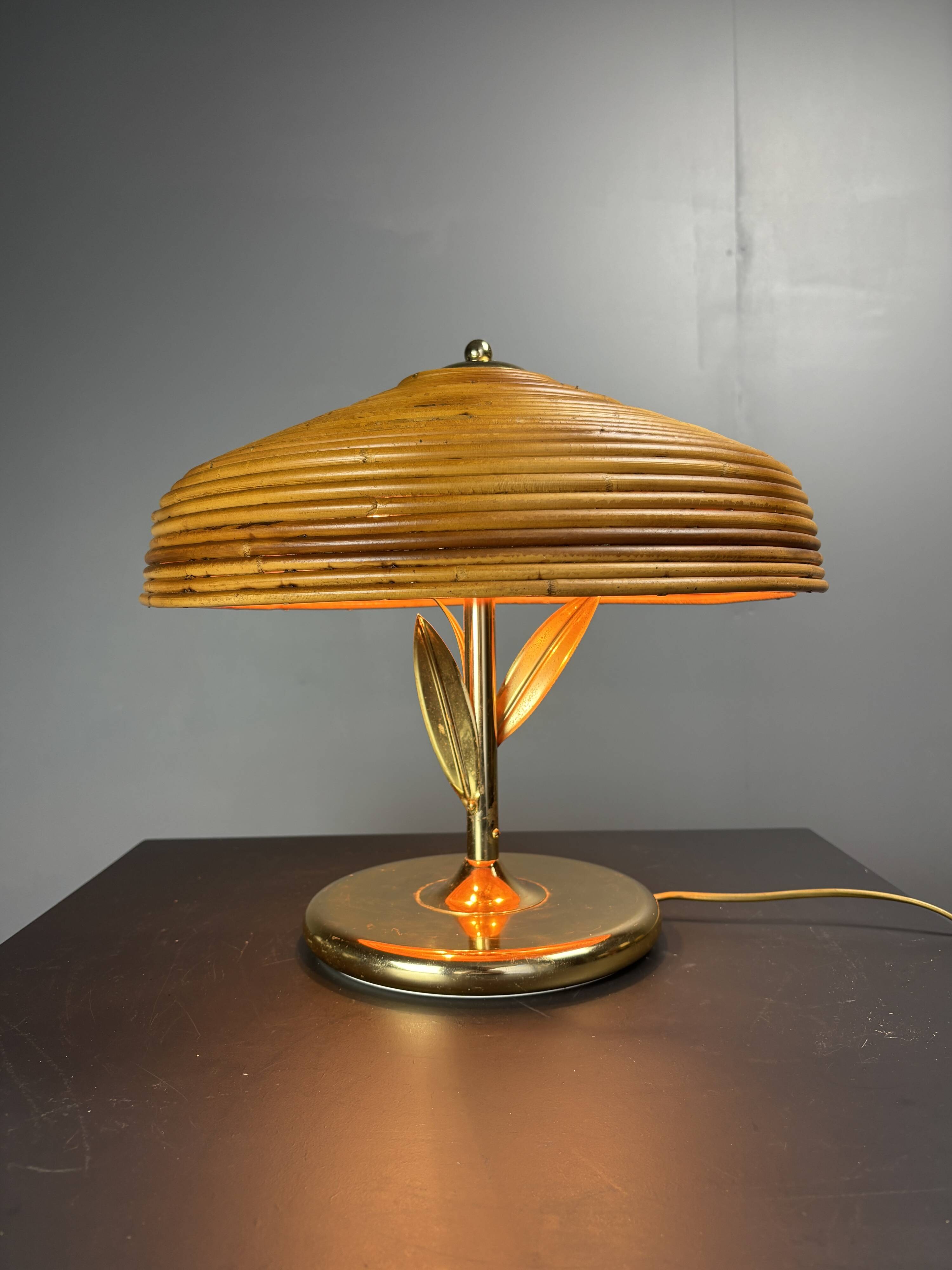 Pencil reed rattan bamboo and brass flower table desk lamp, Italy, 1980s