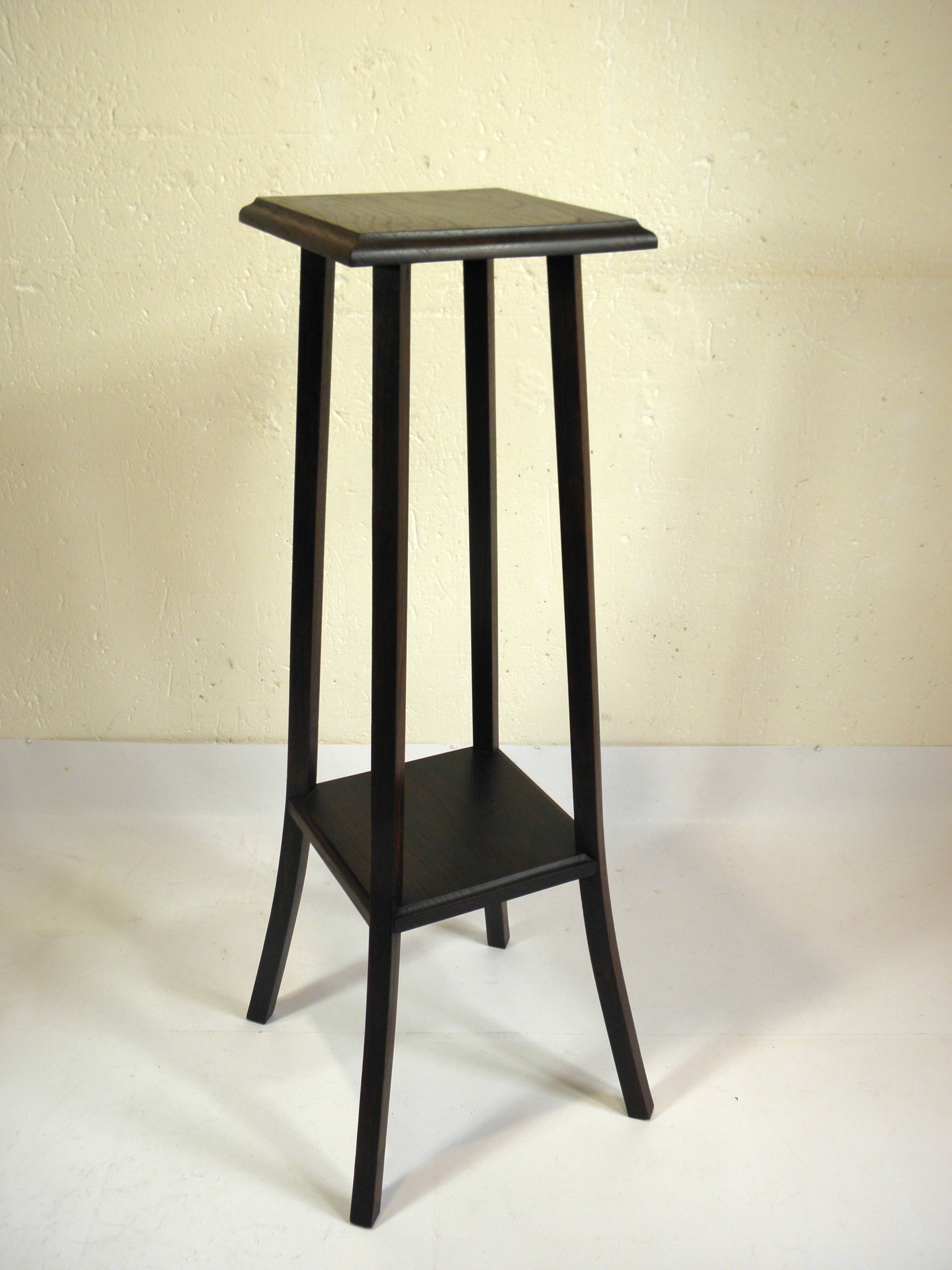 Sellette en bois pieds galbés 88 cm