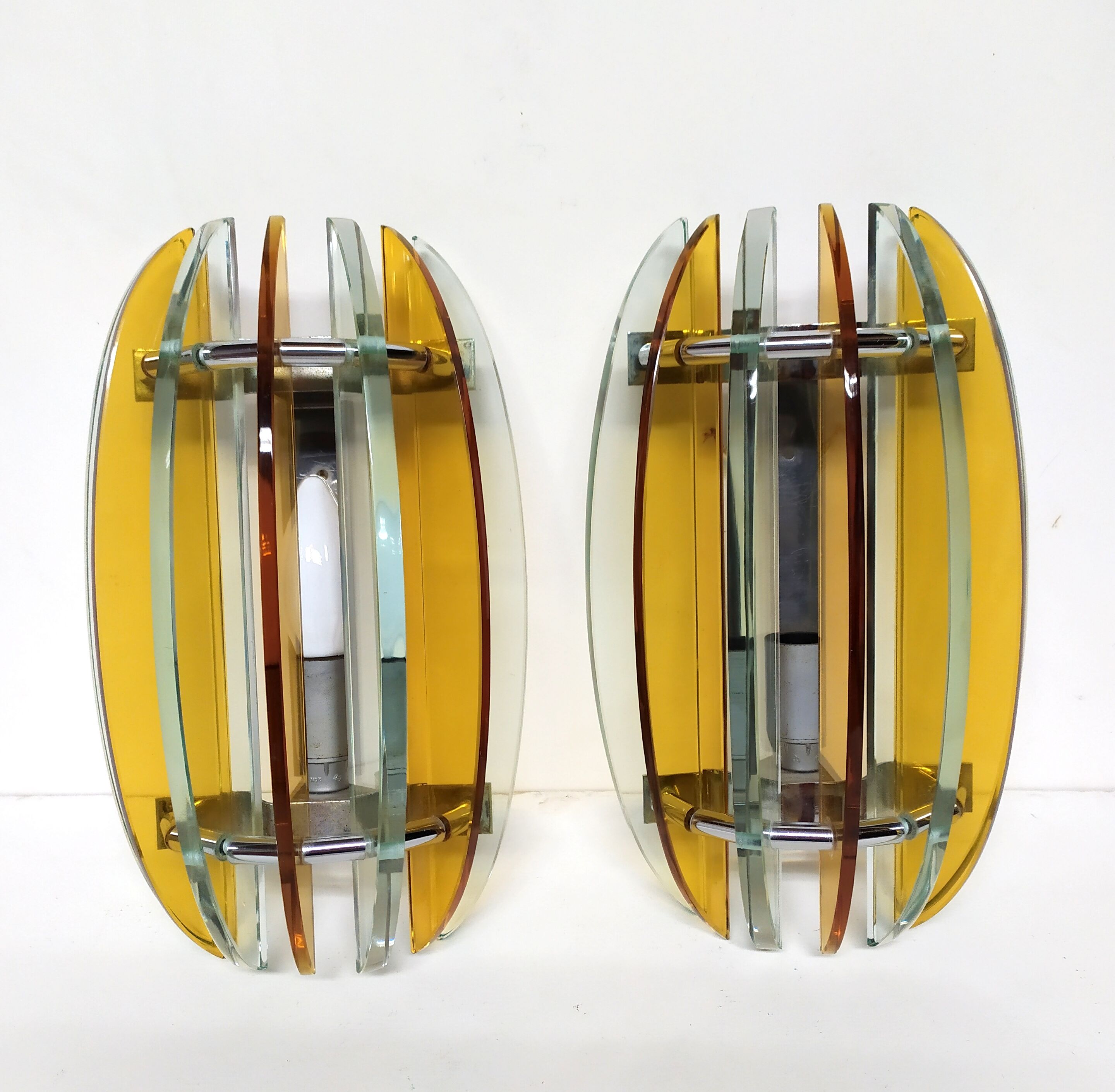 Wall Lights made by  Veca, 1970s, Set of 2