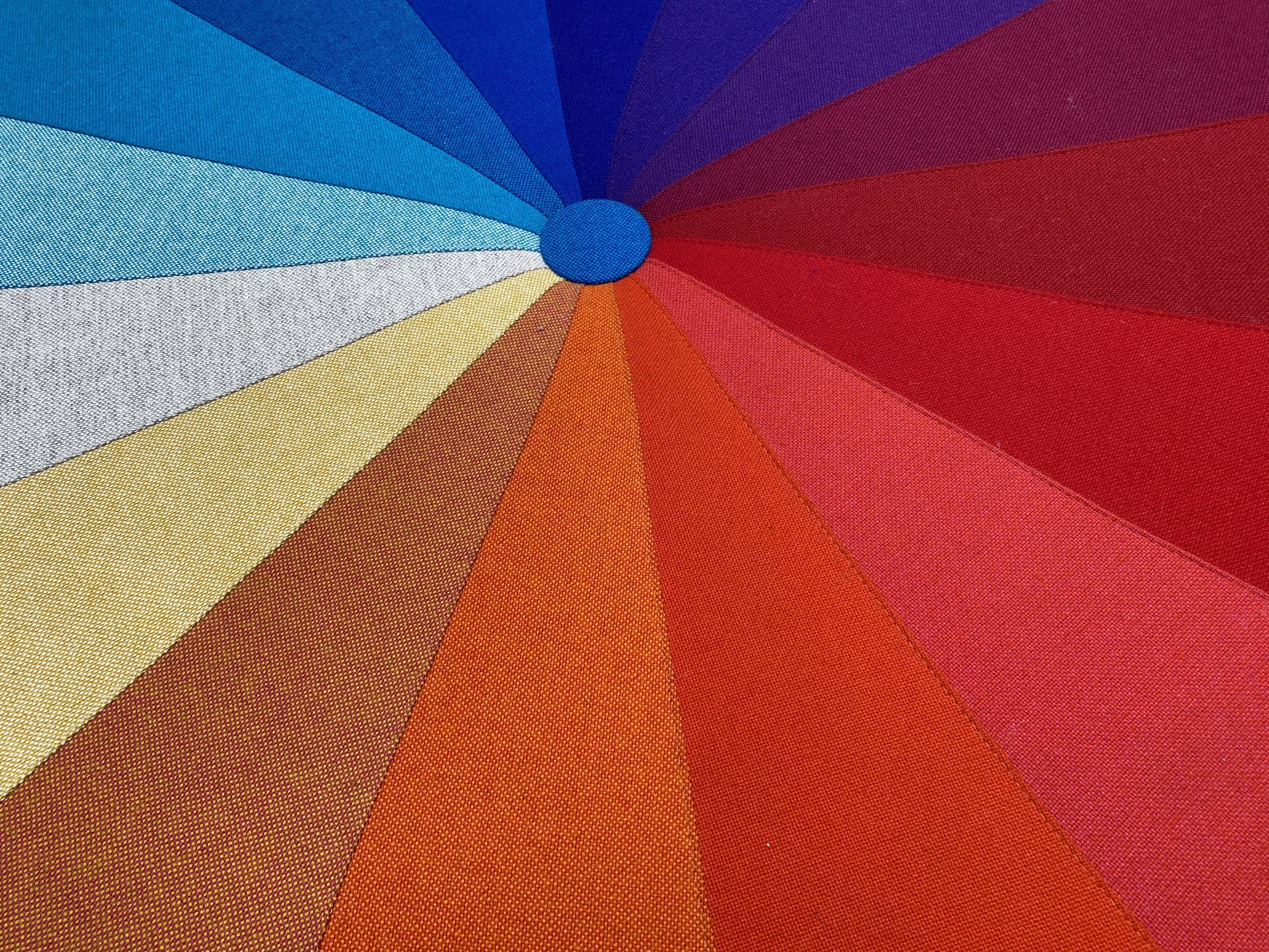 Multicolored circular bench - La Cividina